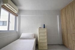 Blk 213 Bedok Town Centre (Bedok), HDB 3 Rooms #540325111